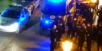 Napadli a ještě se pokusili okrást policistu ve službě