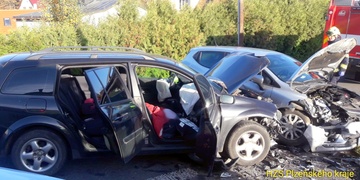 Řidička přehlédla protijedoucí vůz