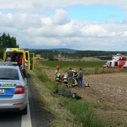Motorkář nezvládl stroj a velmi těžce se zranil