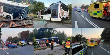 Opilý řidič najel do autobusu a ten skončil v kolejišti - aktualizováno