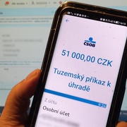 Během tří hodin přišla o čtvrt milionu