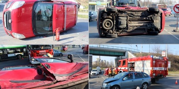 Po nehodě na Jateční  zůstalo auto na boku