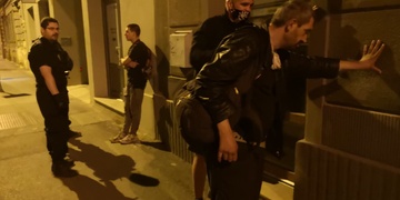 Skutečně je současná společnost bezzubá proti několika jedincům?