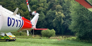 Muži neschopnému pohybu zachránila život posádka raftu