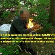 Zákaz rozdělávání ohňů lidé v Plzni nerespektují