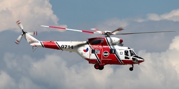 Agresivní býk napadl muže