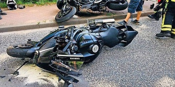 Těžce opilá řidička srazila dva motorkáře a z místa okamžitě ujela