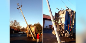 Řidič popelářského vozu přehlédl sloup elektrického vedení