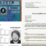 "Dobrý den, jsem policista, takže mi věřte a dejte mi vaše údaje!"
