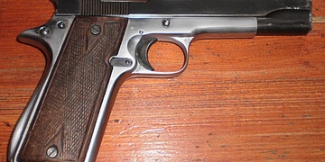 PISTOLE STAR B  - ŠPANĚLSKO 