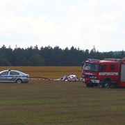Pád vrtulníku u Plas, na místě dva mrtví