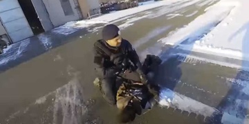 Kontrola cizinců skončila hromadným útěkem