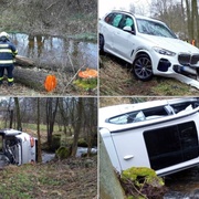Cizinec nezvládl řízení a převrátil se s vozem do potoka