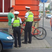 Řidička srazila cyklistu