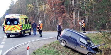 Dopravní nehoda komplikuje dopravu na Varské – i dnes v ní hraje roli alkohol