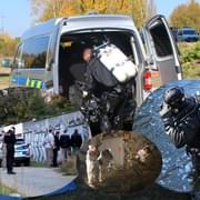 Muže v Plzni zabili, potápěči právě hledají zbraň