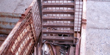 Strážníci se nespokojili s prohlášením"Někdo kanál ukradl" a pachatele našli