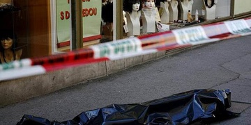 Policisté nalezli brzy ráno v Toužimské ulici mrtvého muže