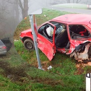 Střet protijedoucího Audi a Citroenu