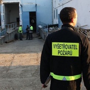 Výbuch kotle zranil dvě ženy, pro jednu musel letět vrtulník