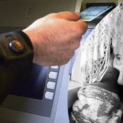Opatrovník stařence zpronevěřil celoživotní úspory