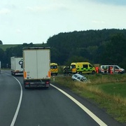 Tři nehody současně, záchranáři ošetřili i transportovali asi sedm lidí