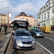 Na Americké srazil trolejbus chodce