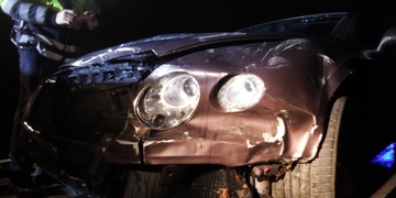 Uprchl od nehody - policisté nyní intenzivně pátrají po řidiči Bentley