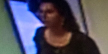 Přisvojila si cizí kabelku