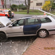 Řidič zkolaboval a havaroval