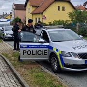 Domácí porod v režii sekty skončil zásahem záchranných složek