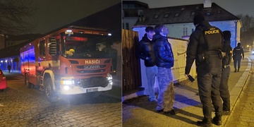 Opilce museli ze střechy sundat hasiči