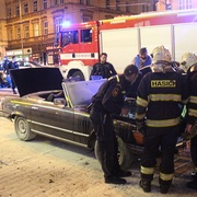 Požár veterána způsobil uzavření části Klatovské