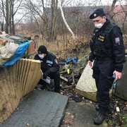 Policisté opět vyrazili na kontrolu bezdomovců