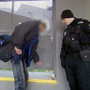 To kafe si muž dávat neměl
