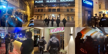 Strážníci a policisté opět kontrolovali kluby, diskotéky i casina