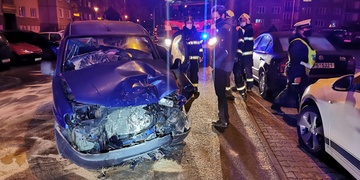 Čelní střet dvou vozidel si vyžádal čtyři zraněné