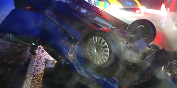 Opilá řidička havarovala i se svou malinkatou dceruškou