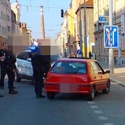 Pozorný muž upozornil na velmi nebezpečnou jízdu řidiče