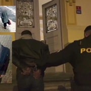 Klíčovou roli v dopadení stvůry, která kopla seniorku do obličeje, měla pohotová barmanka