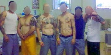 Vězeň cvičil svaly, na mozek ale zapomněl