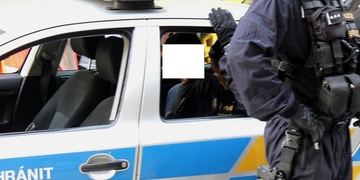 Zcela opilého, německého řidiče, dnes dopoledne odhalili policisté