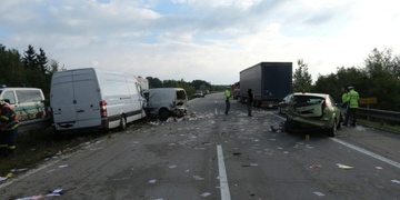 Připomeňme si prosím tragickou dopravní nehodu na dálnici u Heřmanovy Hutě