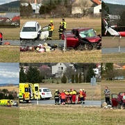 Vážná dopravní nehoda, na místě přistával vrtulník LZS