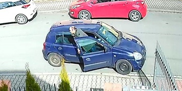 Zloději kurýrku sledovali a poté okradli