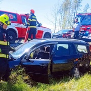 Vážná nehoda, na místě přistával vrtulník LZS