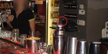 Loupež se střelbou! Osmnáctiletá dívka přežila pouhou náhodou.