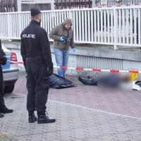 Ráno byl v Plzni na ulici nalezen mrtvý muž