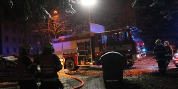 Muž a žena uhořeli ve svém bytě