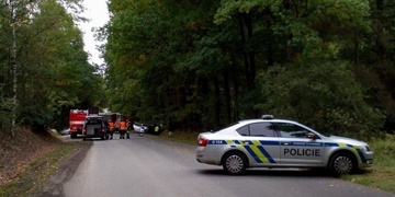 Smrtelná dopravní nehoda - žena podlehla zraněním